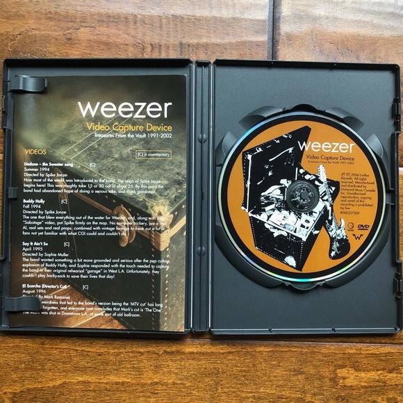 WEEZER MUSIC VIDEO DVD - Picture 5 of 13